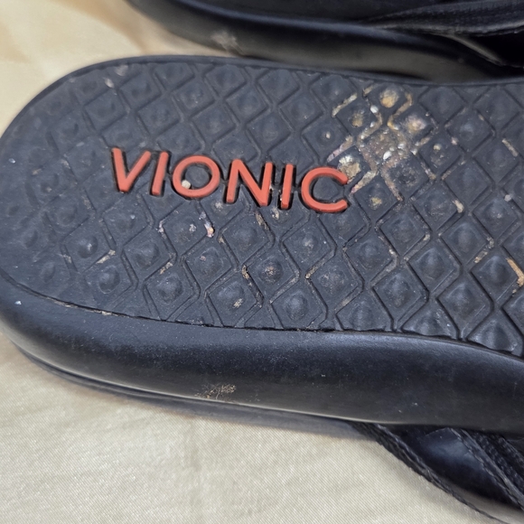 Vionic Sandals - Picture 3 of 4